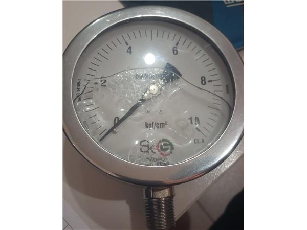 MANÔMETRO DIAM. 100MM - ESCALA 0 A 15 KGF - ROSCA VERTICAL DE 1/2 NPT - CAIXA INOX COM GLICERINA