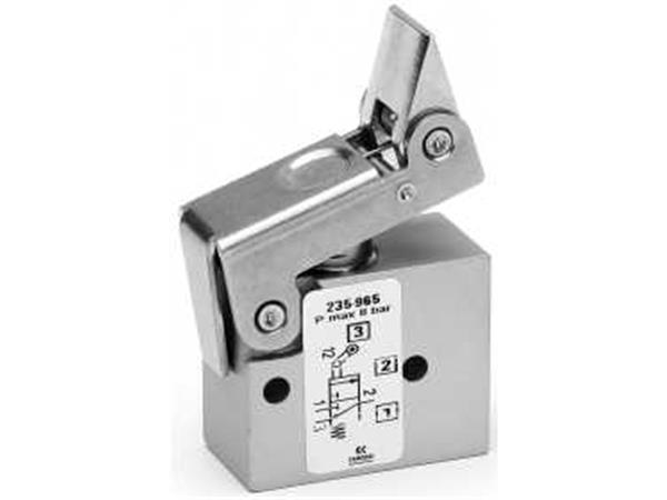 MINIVALVULA 3/2 VIAS COM ROSCA M5 E ACIONAMENTO GATI- CÓD. 235-965